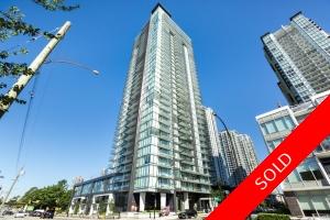 Metrotown Apartment/Condo for sale:  3 bedroom 924 sq.ft. (Listed 2023-11-10)